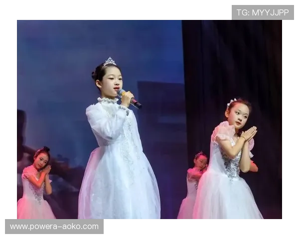 足球明星与球迷同庆胜利时刻激情四溢精彩纷呈