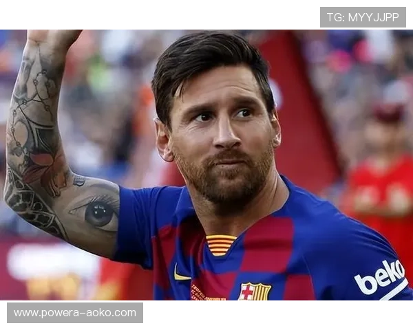 足球球星独特腿部纹身背后的故事与象征意义解析